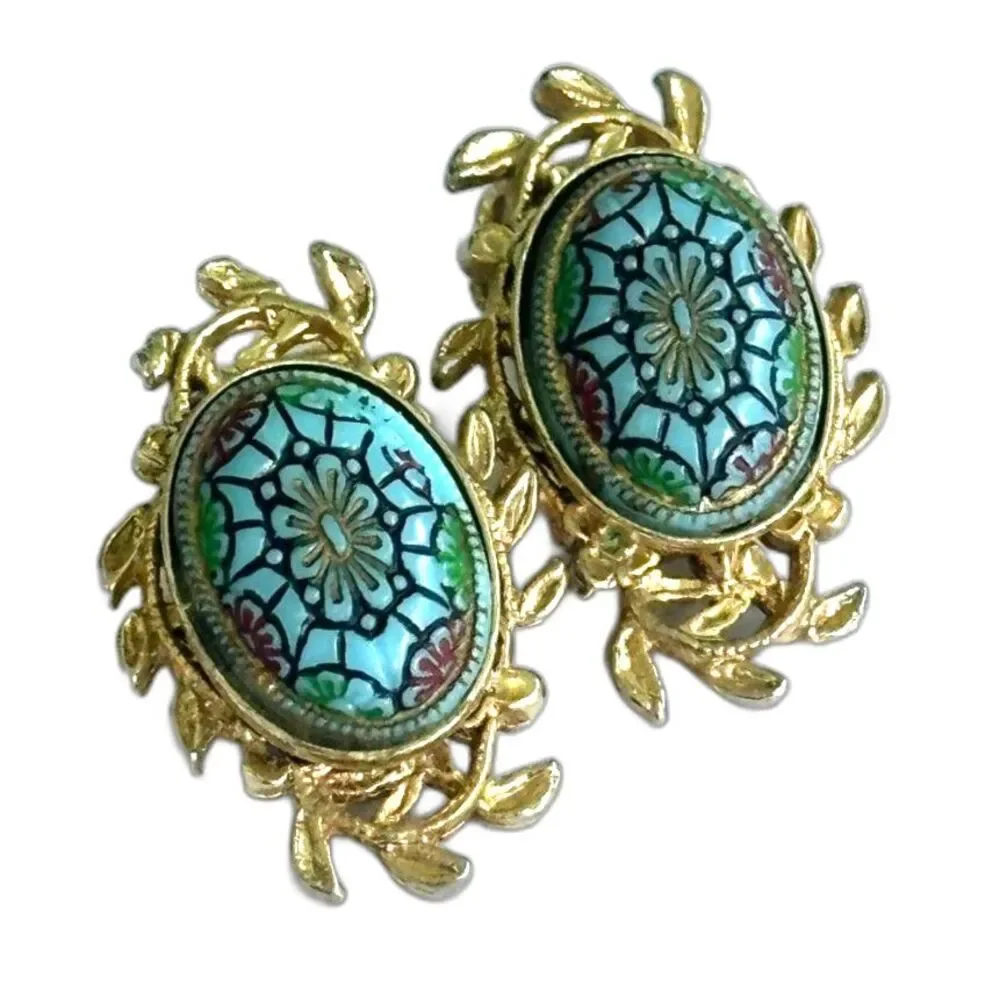 Vintage rich color